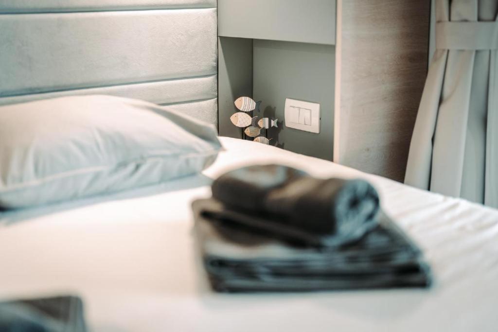 Sea House Pool & Jacuzzi - Privilege Point & Selce