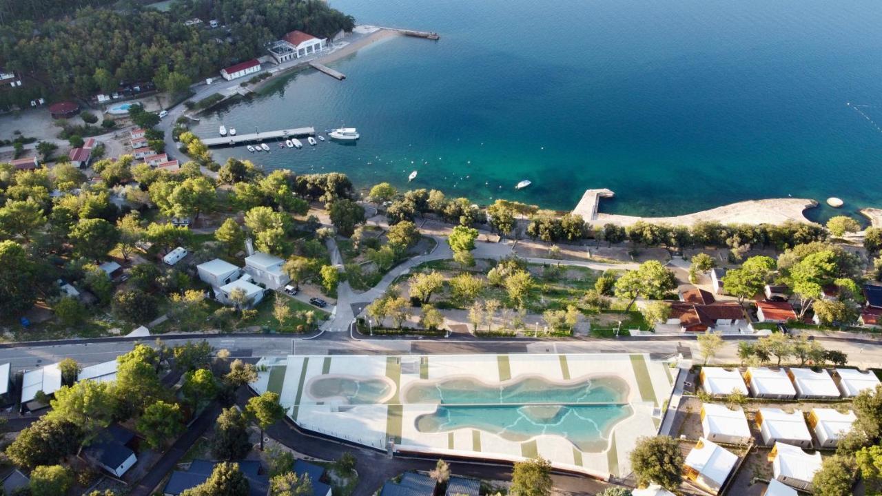 Sea House Pool & Jacuzzi - Privilege Point & Vakantiehuis Selce